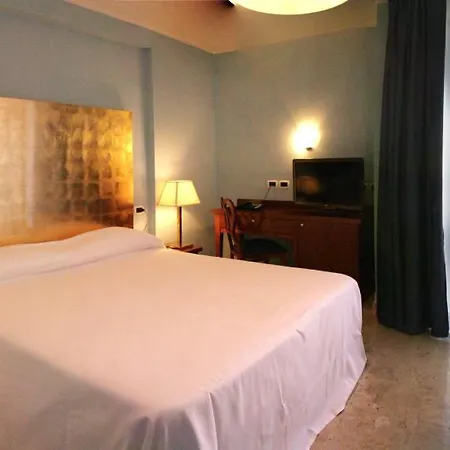 Terme Marine Leopoldo Ii Terme & 호텔 마리나디그로세토